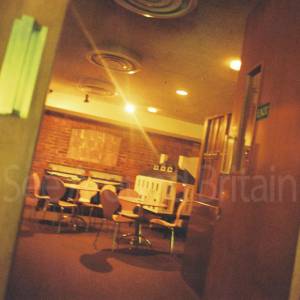 "Museum collection in Brentford transferred to the Museum of London before 2009"