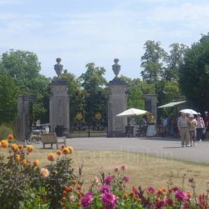 Elizabeth Gate