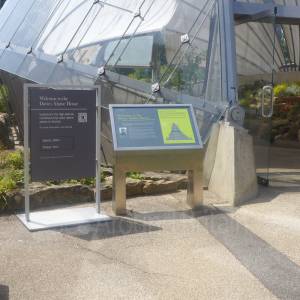 Davies Alpine House