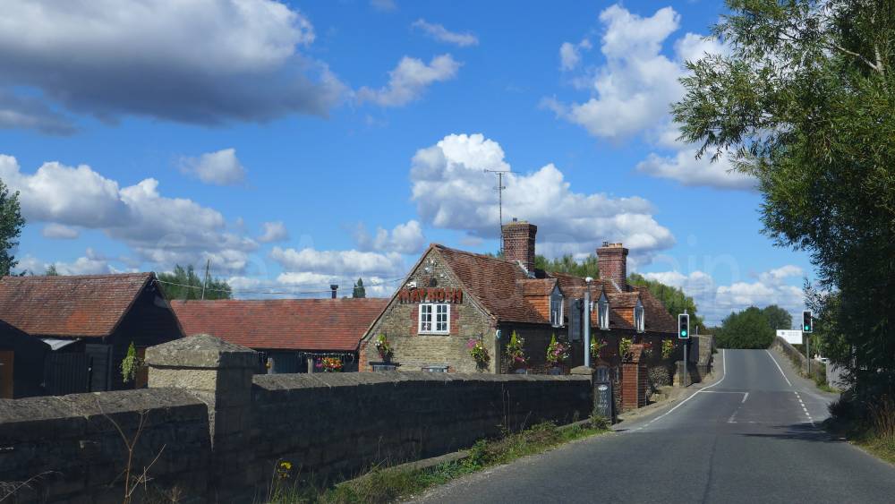 The Maybush Inn Newbridge Oxfordshire See Around Britain